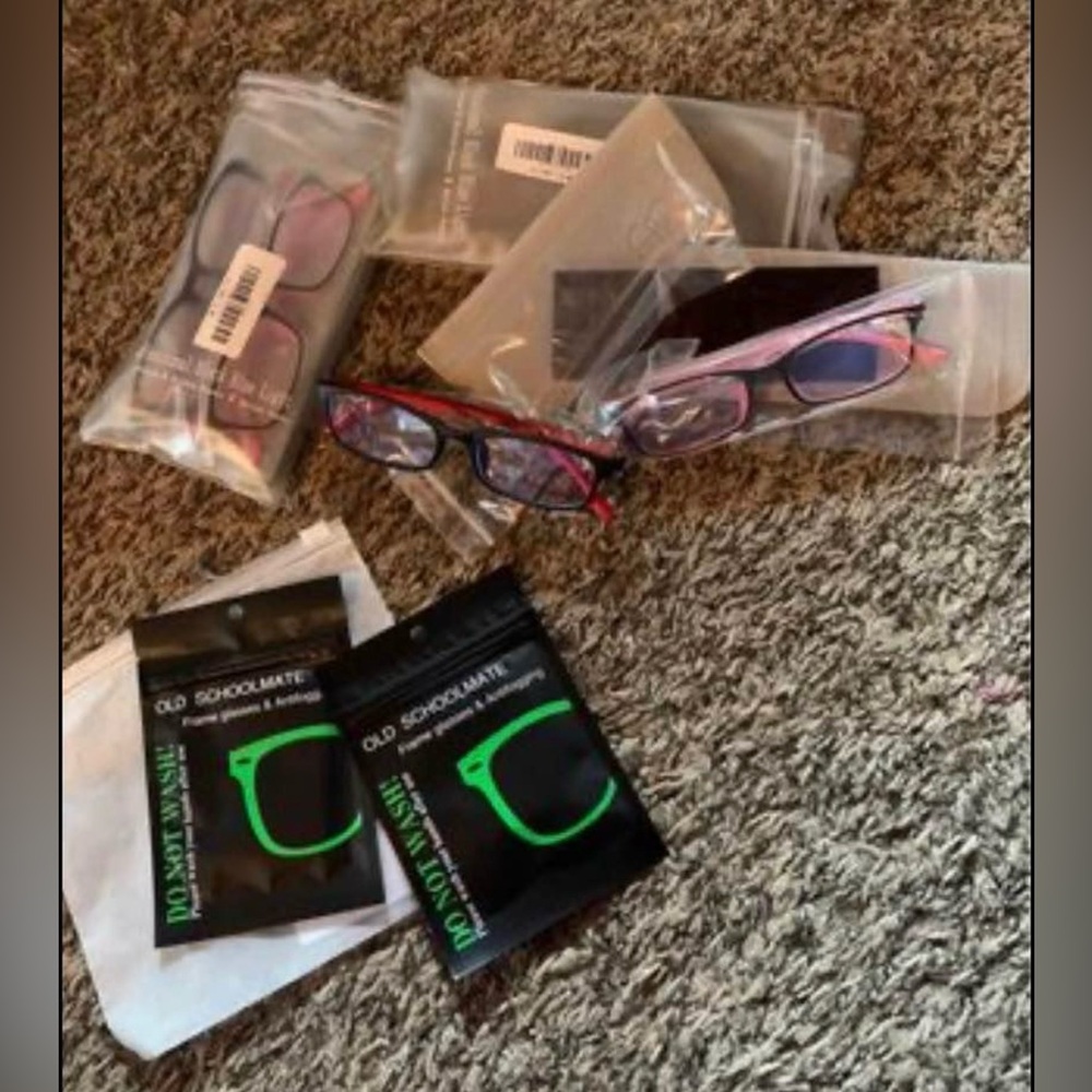 Glasses bundle